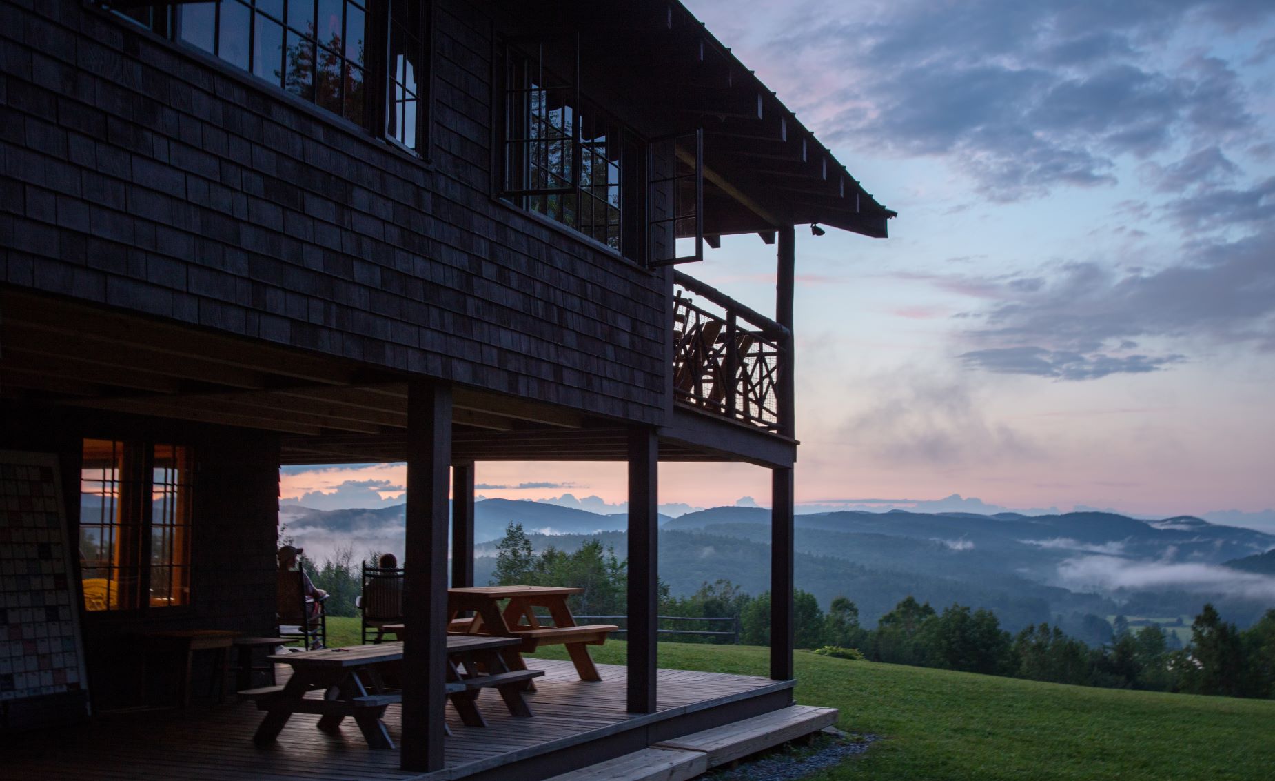 A view of the sunset over the mountains.